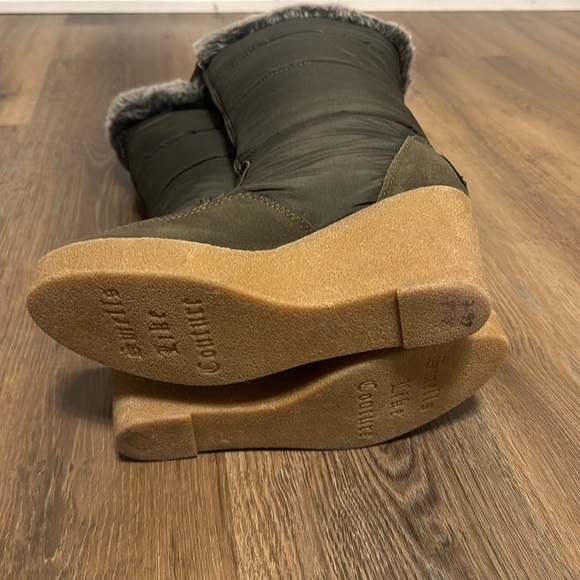 JUICY COUTURE Faux Fur Lined Knee High Platform Wedge boots Full Zip Green SZ 8 - Picture 10 of 13